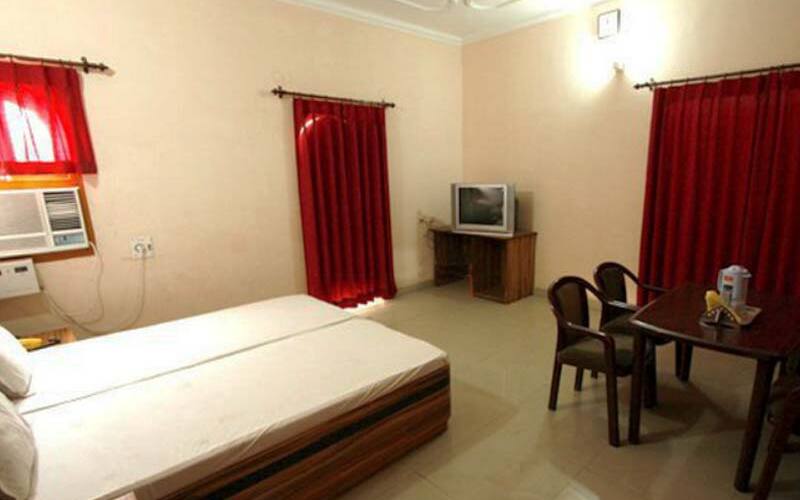 Hotel Soni International, Basti 4